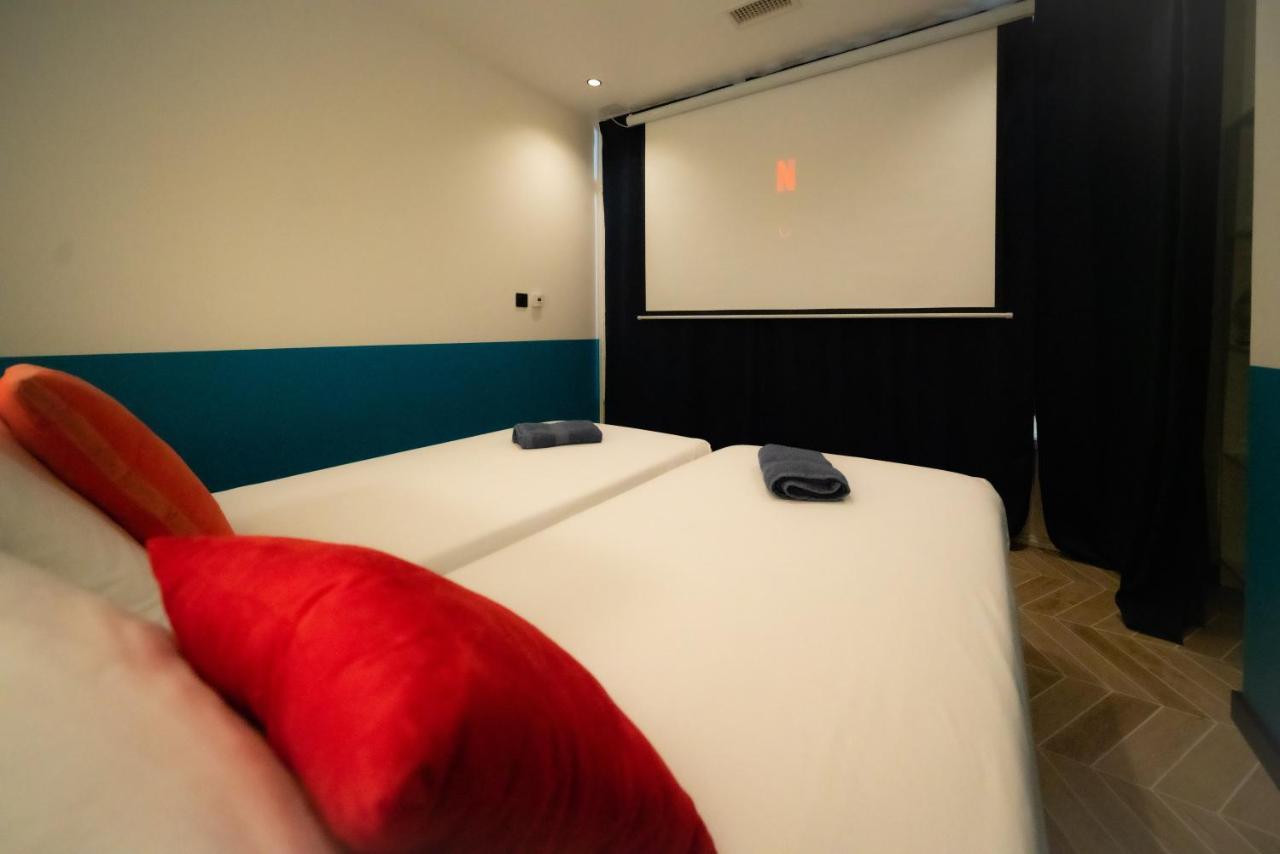 Roma Divine Home Cinema Et Jardin Nîmes Exterior foto